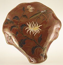 Glazed earthenware dish with floral and insect designs (1885) (Metropolitan Museum)