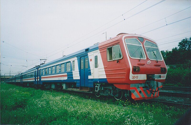 File:Electrichka ED4E-0001.jpg