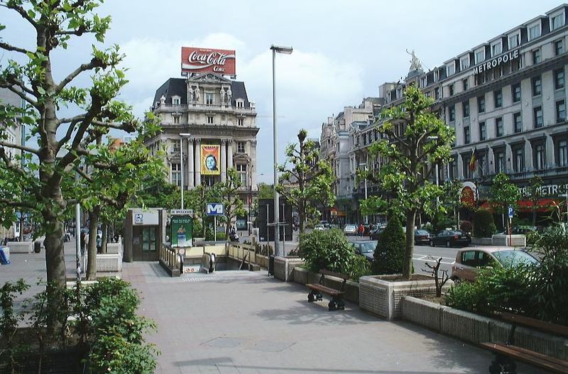 File:Metro-Brussels-De Brouckère.jpg