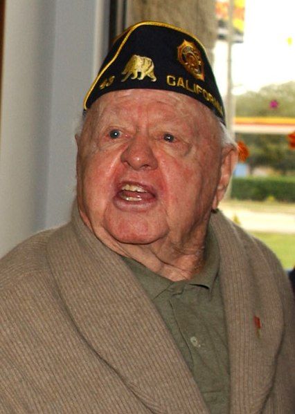 File:Mickey Rooney 2006.jpg