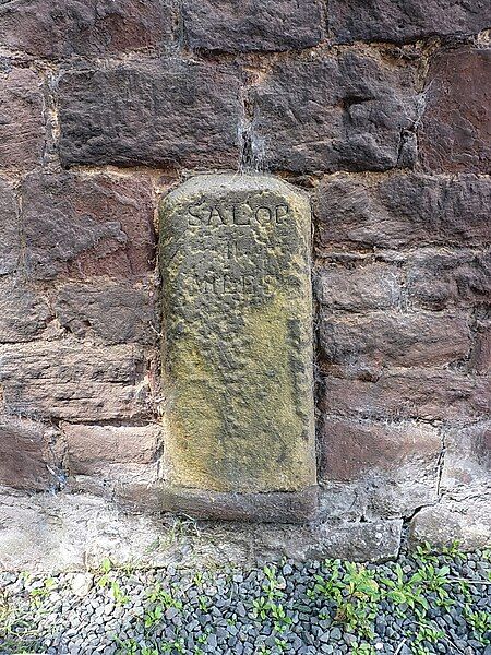 File:Milestone, Condover.jpg