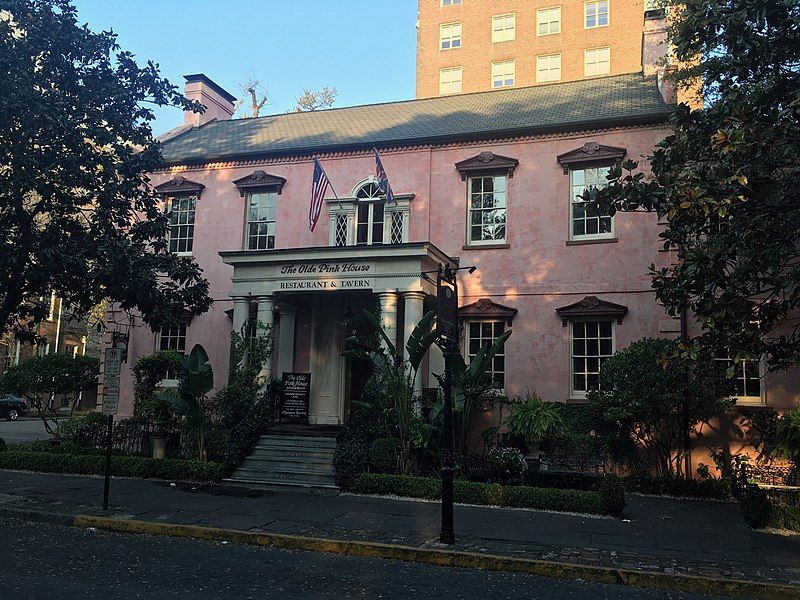 File:Olde Pink House.jpeg