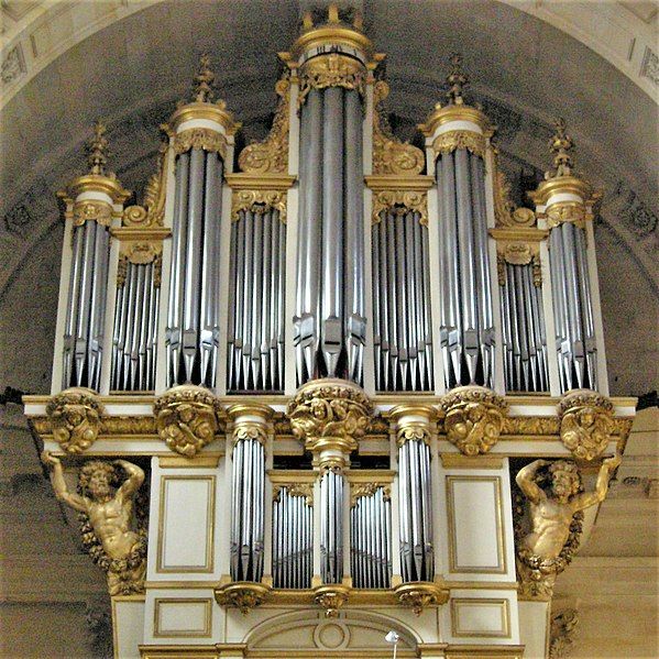 File:Orgue Saint-Louis-des-Invalides.JPG