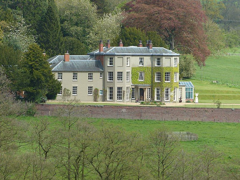 File:Sandybrook Hall.jpg