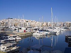 A picture of the marina within the bay