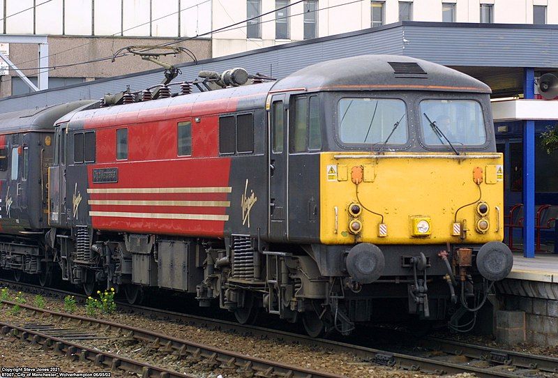 File:87007 at Wolverhampton.jpg