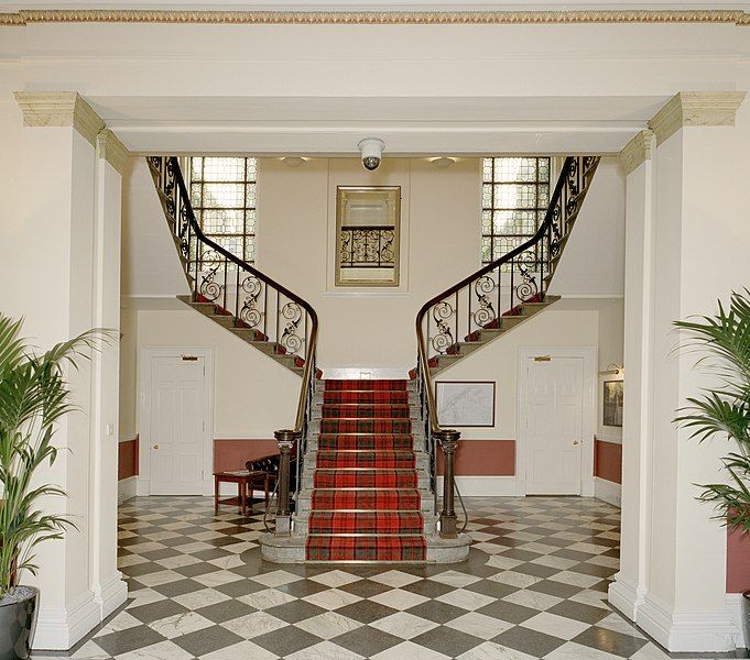 File:ABHSE Front hall.jpg