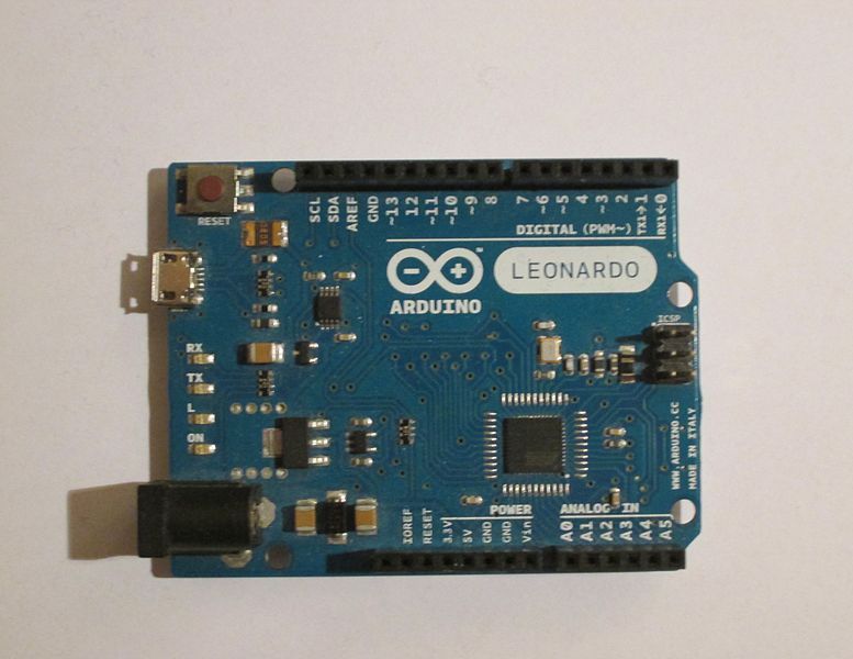 File:Arduino Leonardo board.JPG