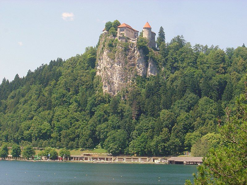 File:Bled Castle.JPG