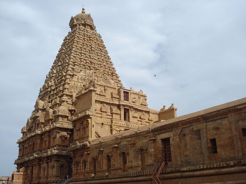 File:Brahadeeswara Temple,Thanjavur.JPG