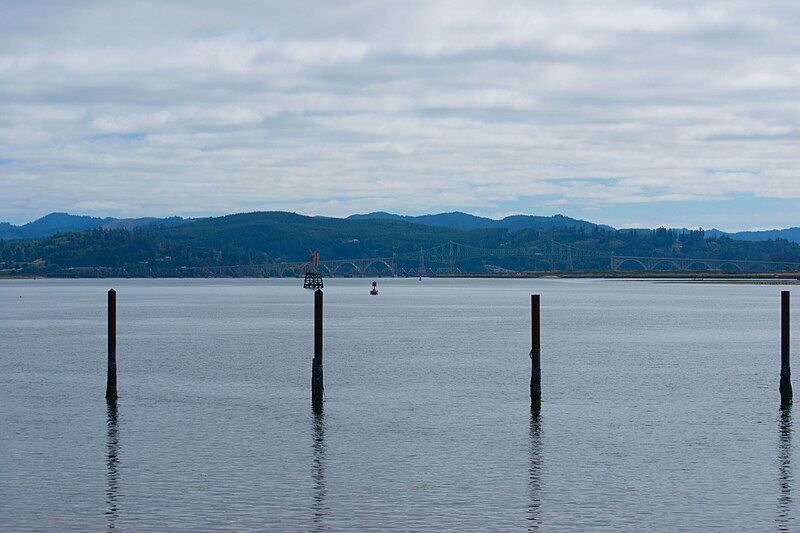 File:Coos Bay.jpg