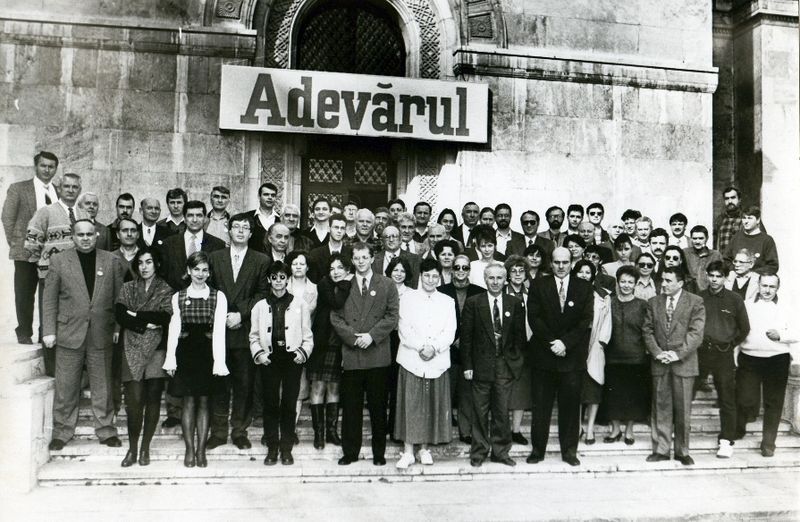 File:DT Adevarul.JPG