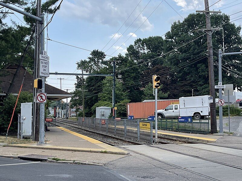 File:Garrettford station.jpg