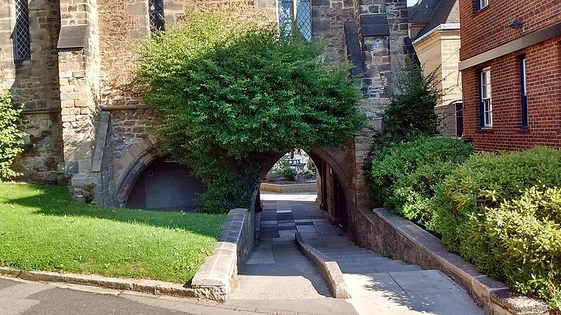 File:Hatfieldunderpass.jpg