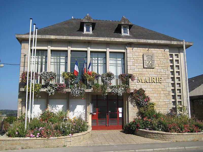 File:La Bouëxière-mairie.jpg