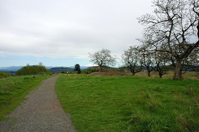 File:Powell Butte.jpg