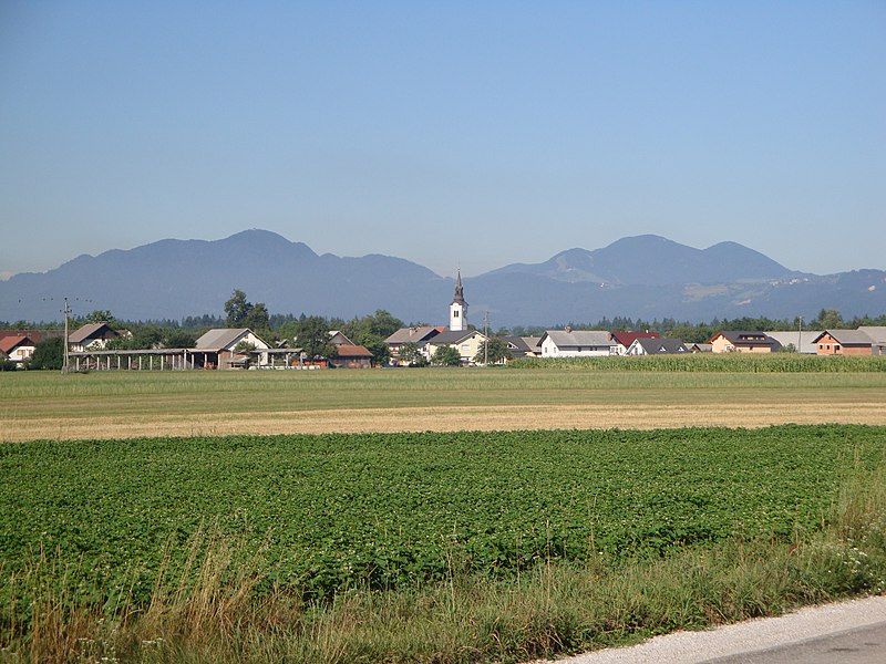 File:Prebačevo.JPG