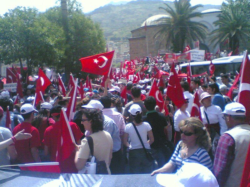 File:Republic protest Manisa3.jpg