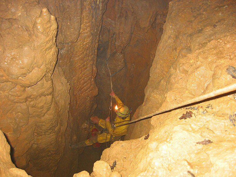 File:SRT caving deviation.jpg