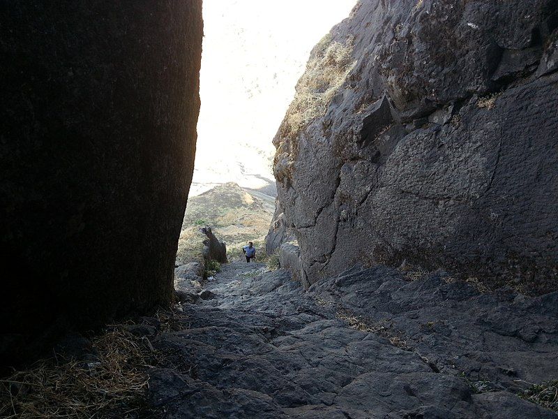 File:Salher Fort1.jpg