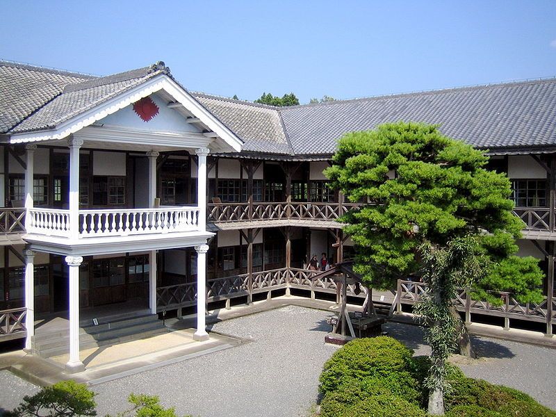 File:Toyoma school museum050807.jpg