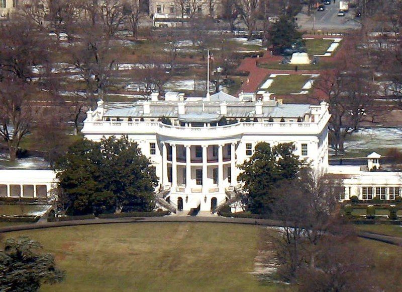 File:White House 2007-03-08.jpg