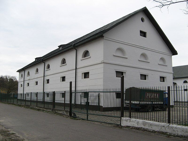 File:Zwierzyniec Brewery.jpg