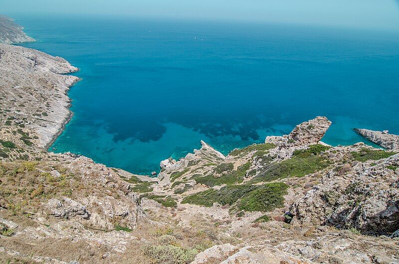 File:Cliff, Folegandros, Greece.jpg