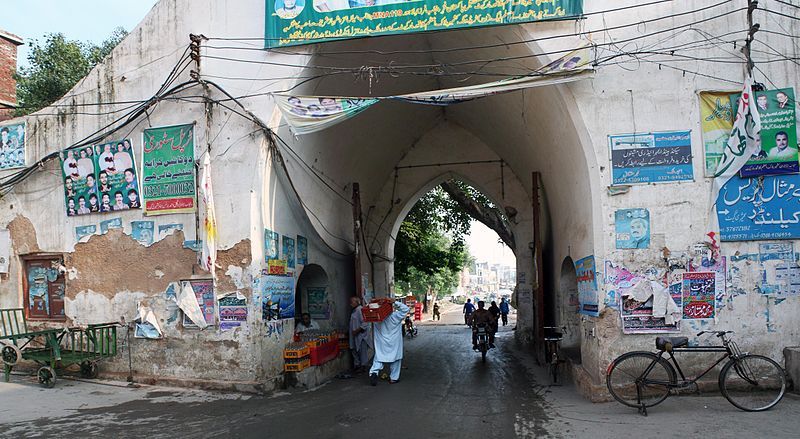 File:Kashmiri Gate 06.jpg