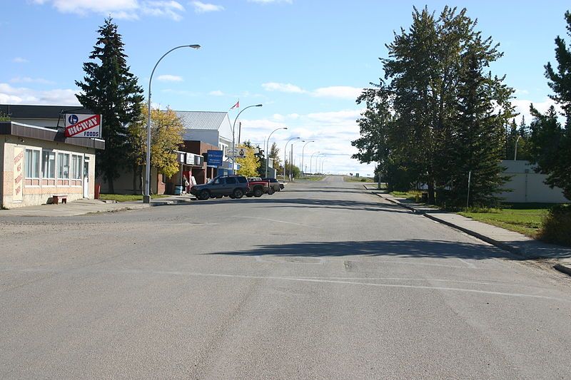 File:MainStreetWildwoodAlberta.JPG