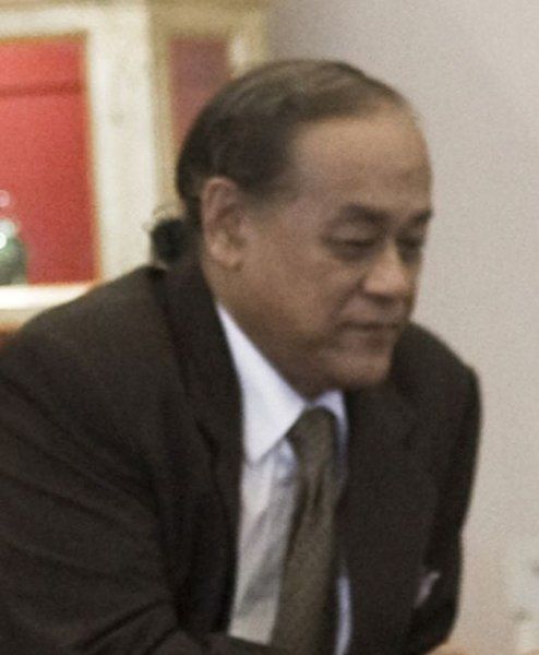 File:Phiphob Thongchai.jpg