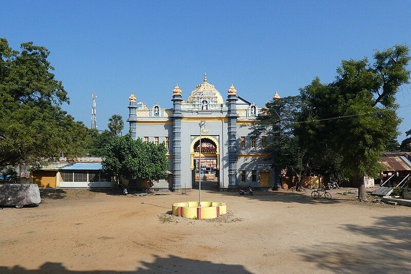 File:Ramanathapuram Palace Outside.jpg