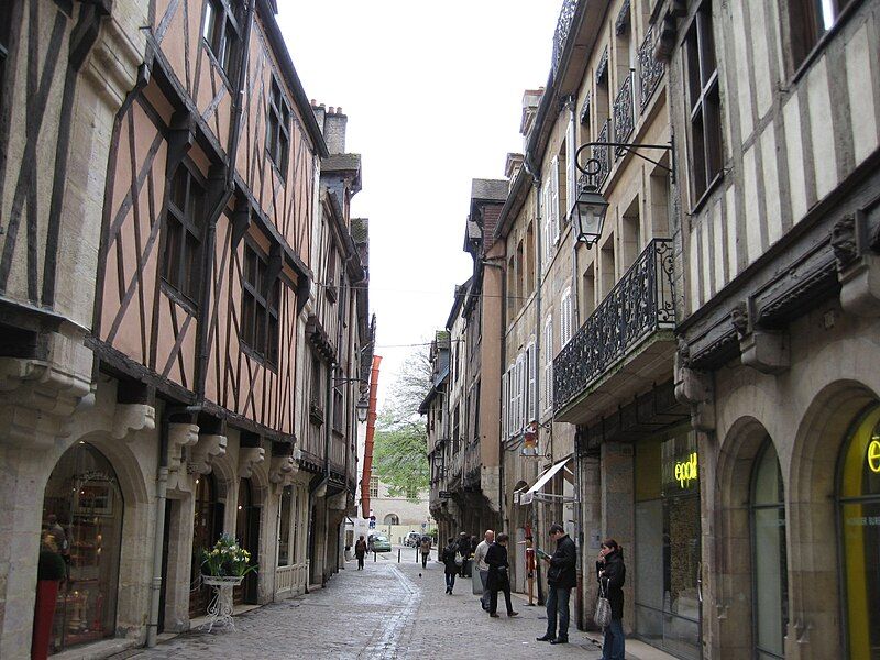 File:Rue Verrerie 005.jpg