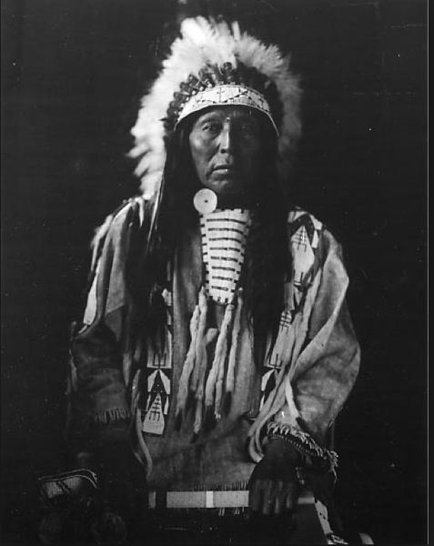 File:Chief Flying Hawk1.jpg