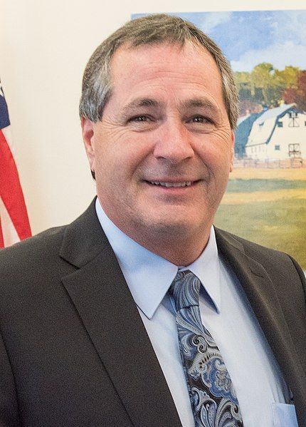 File:Doug Goehring.jpg