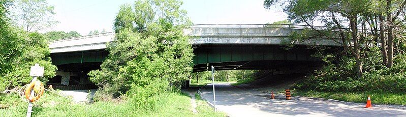 File:Eglinton-West-Don-Bridge.jpg