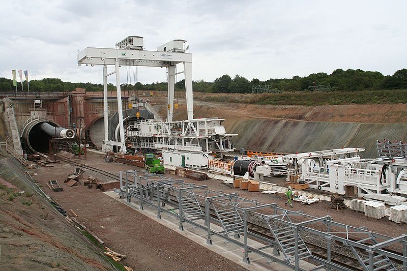 File:Finnetunnel-Sept2008-2.jpg