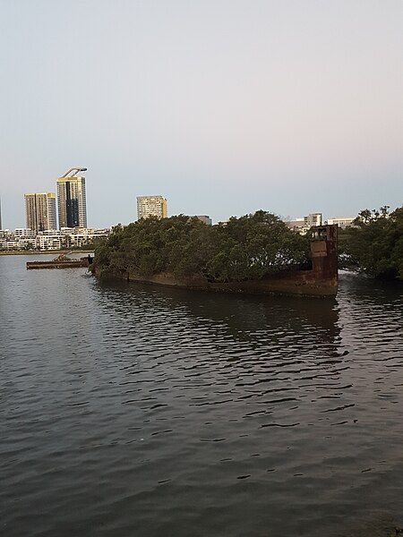 File:Homebush Bay.jpg