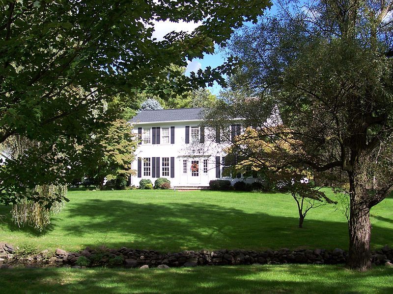 File:HoraceAndGraceBushHousePenfieldNewYork.JPG