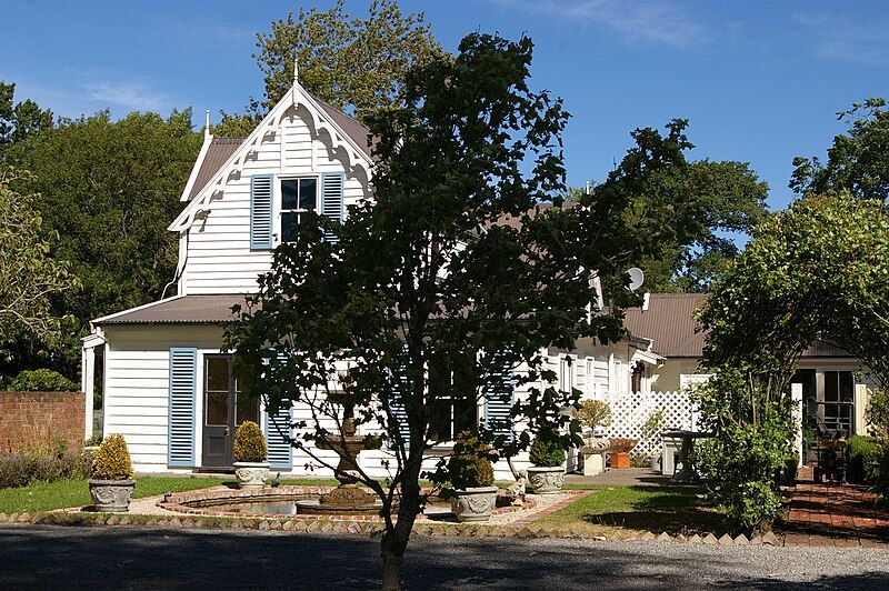 File:Inglewood Homestead.JPG