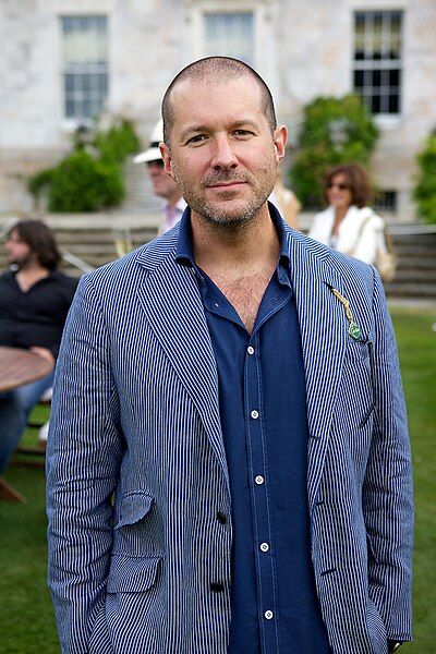 File:Jonathan Ive (OTRS).jpg