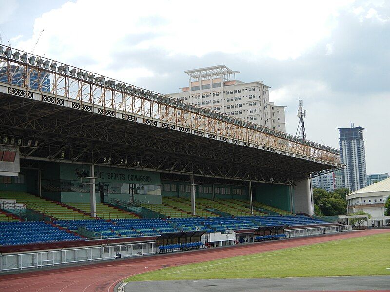 File:RizalMemorialStadiumjf9861 04.JPG