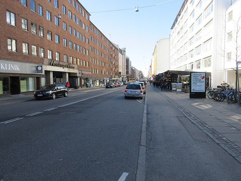 File:Rolighedsvej +4.jpg