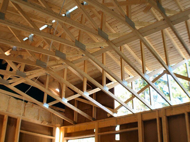 File:Wooden roof structure.jpg