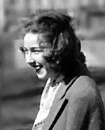 A black-and-white photo of Flannery of O'Connor in 1947