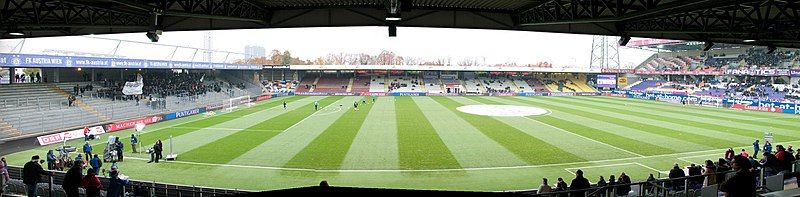 File:Franz-Horr-Stadion-Panorama.jpg