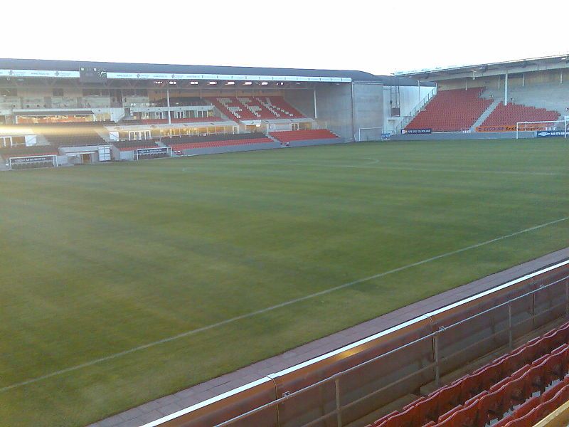 File:Fredrikstad stadion.jpg