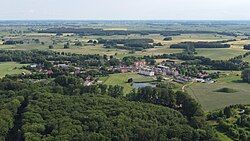 Aerial view of Glinna