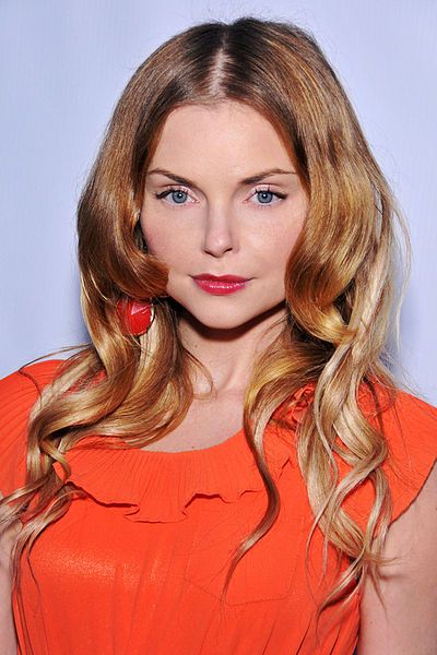 File:Izabella Miko 2013.jpg