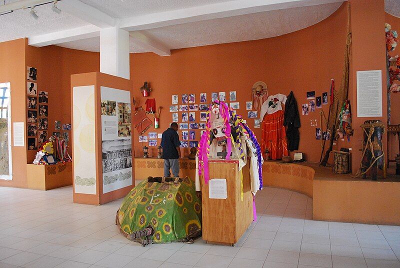 File:MuseoAfromestizas09.JPG